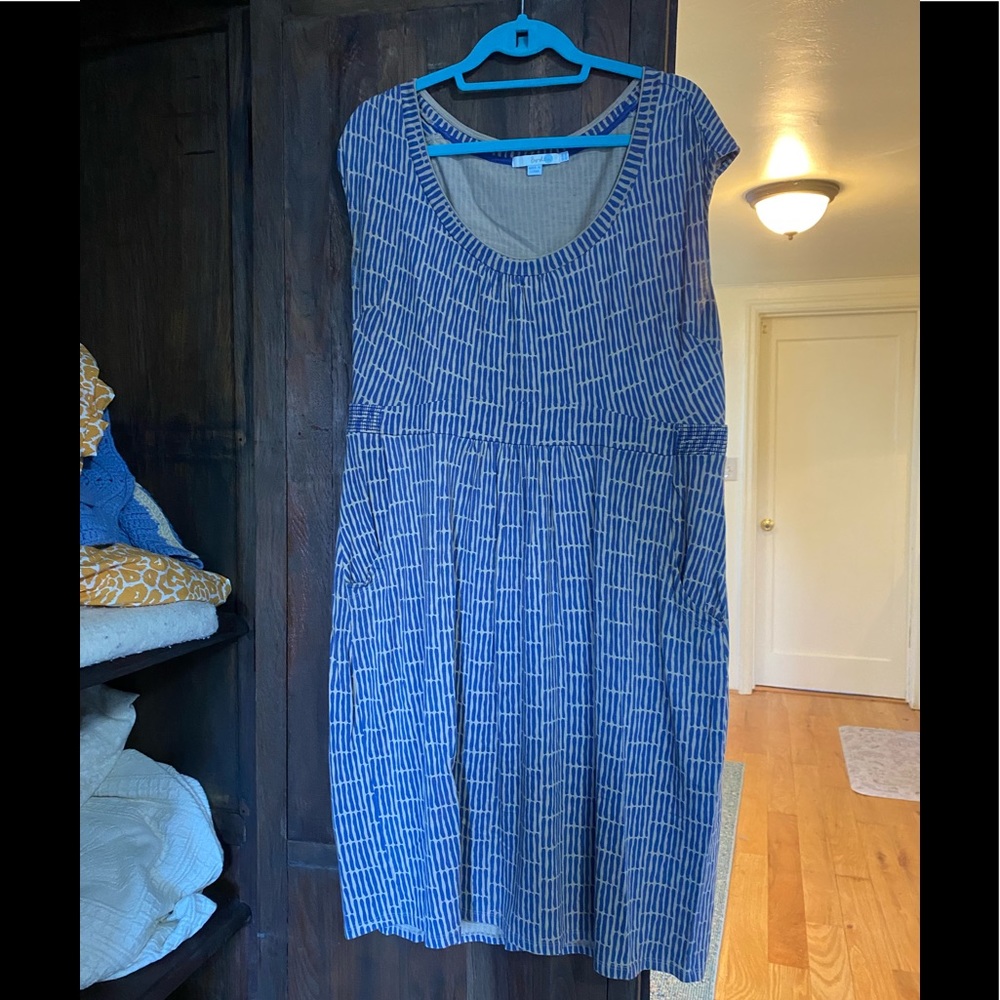 Boden scoop neck knit dress WITH POCKETS